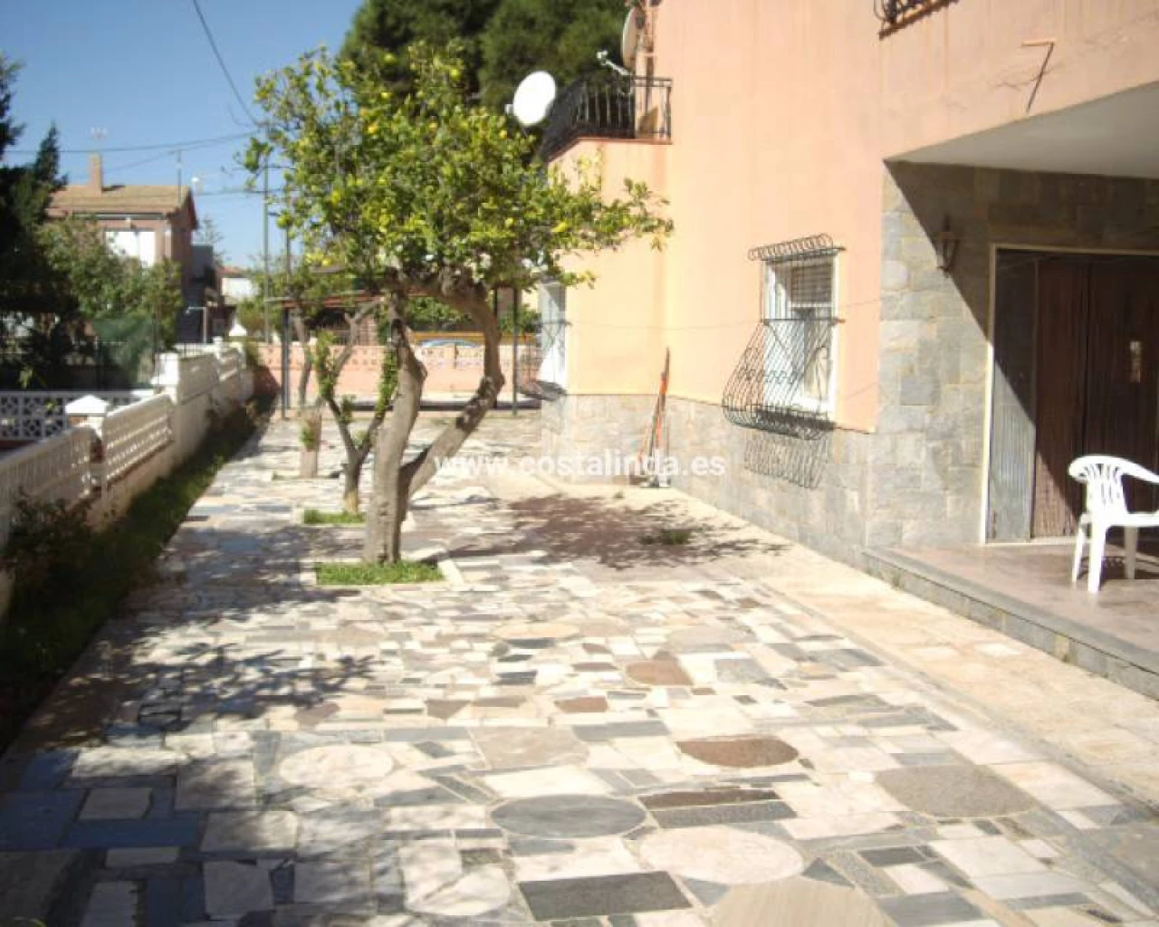 LAC 2429 | LAC 2429